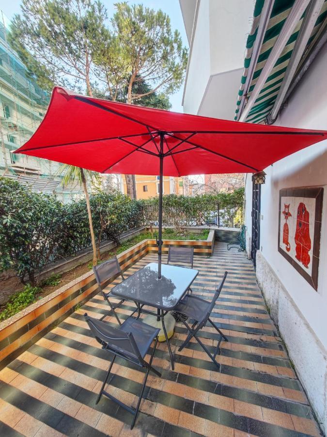 Appartement Timeless St Peter Terrace à Rome Extérieur photo